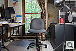 Click to see YRX1R_Chair_RAW_acr.JPG