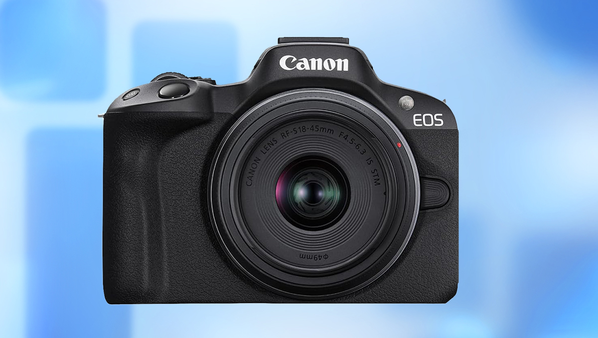 Canon R50 Camera bundle on Amazon Deals. 
