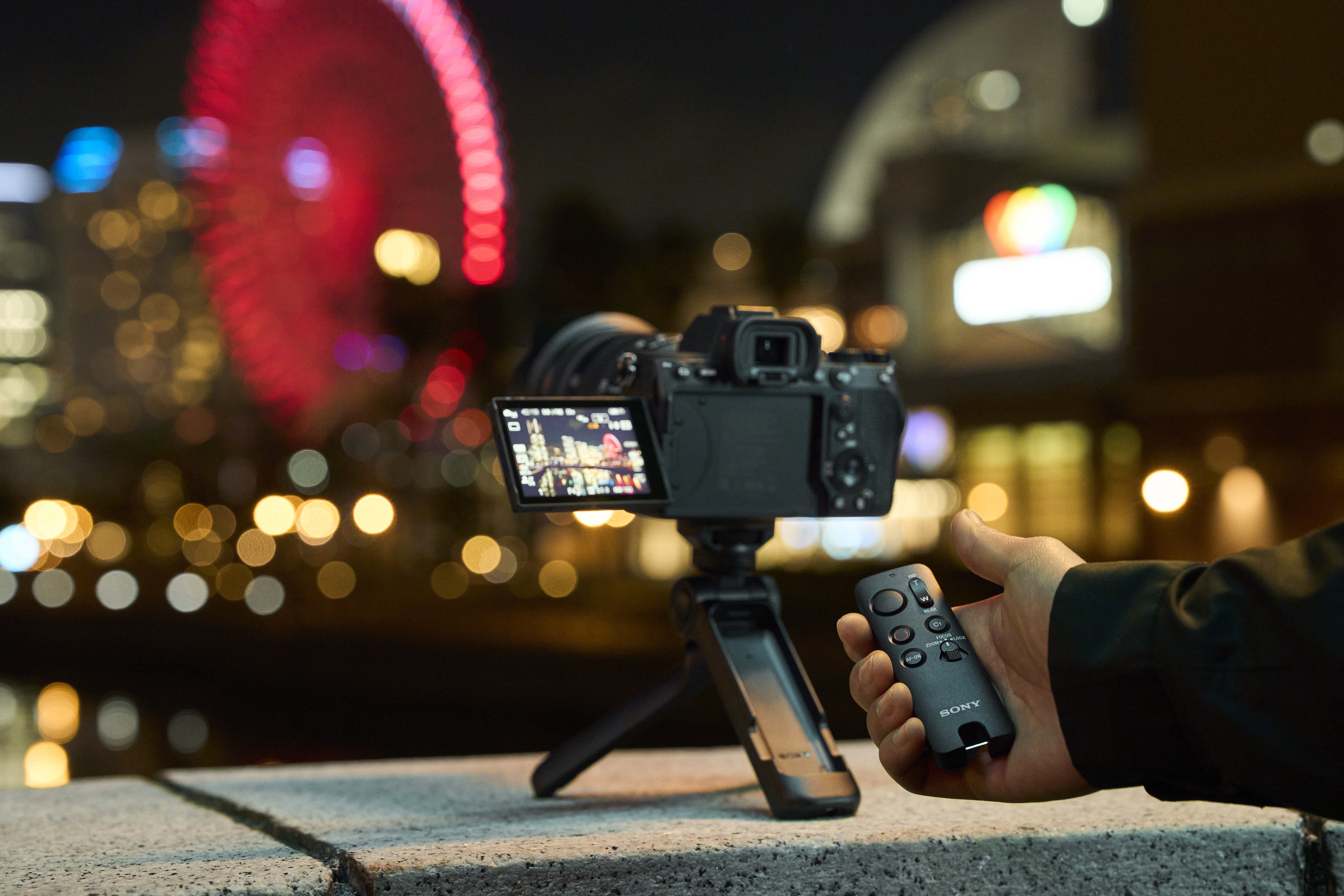 GP-VPT3 tripod mode at night.