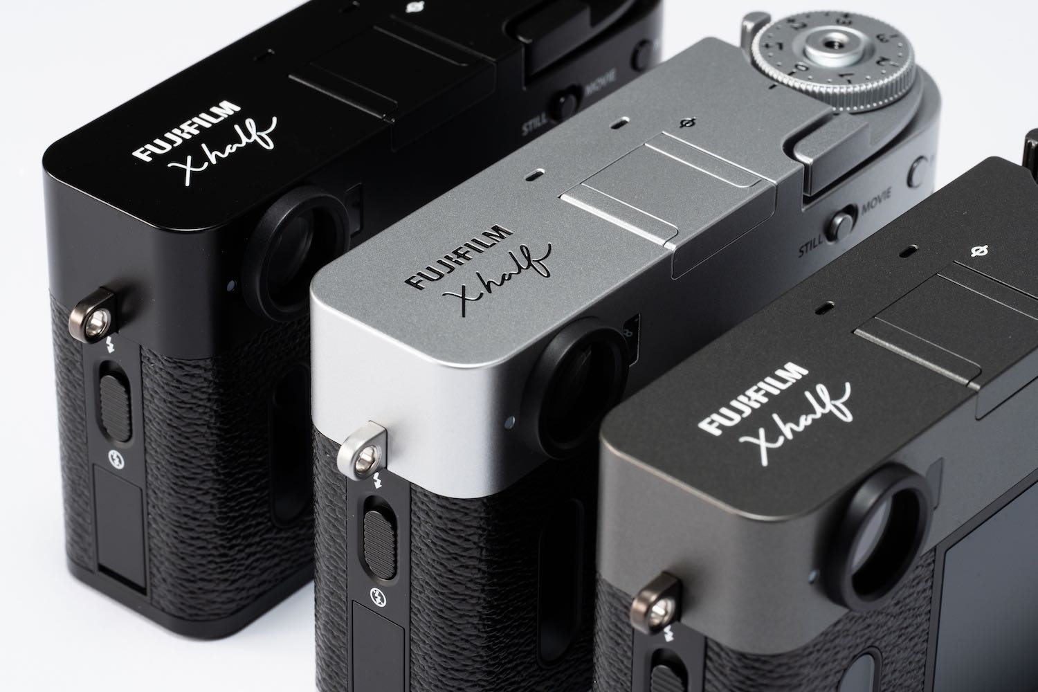 Fujfilm X Half product photos.