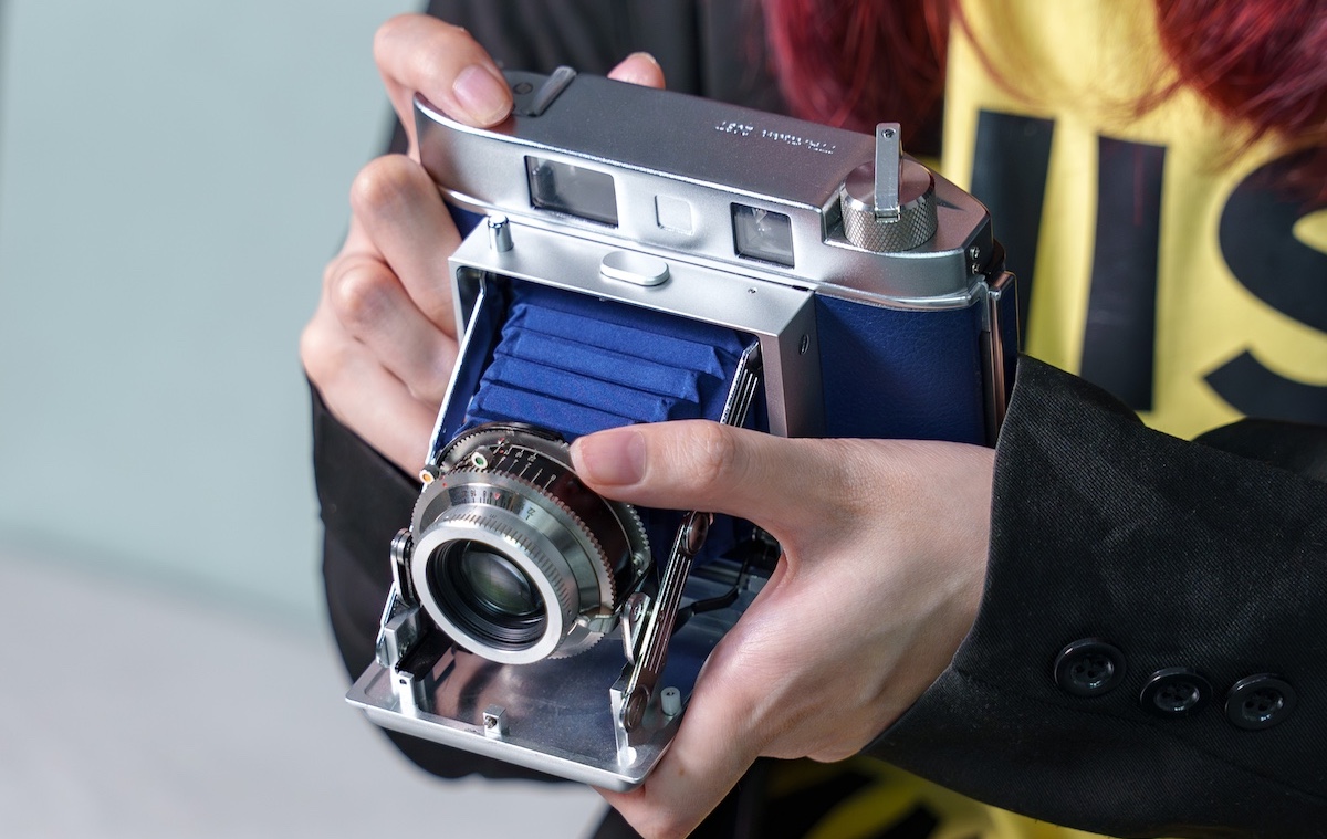 TTArtisan 203T retro folding instant camera.