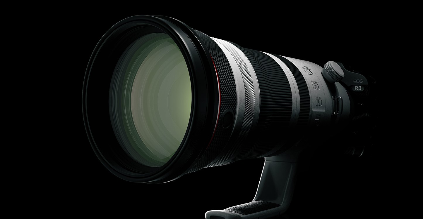 Canon super telephoto lens.