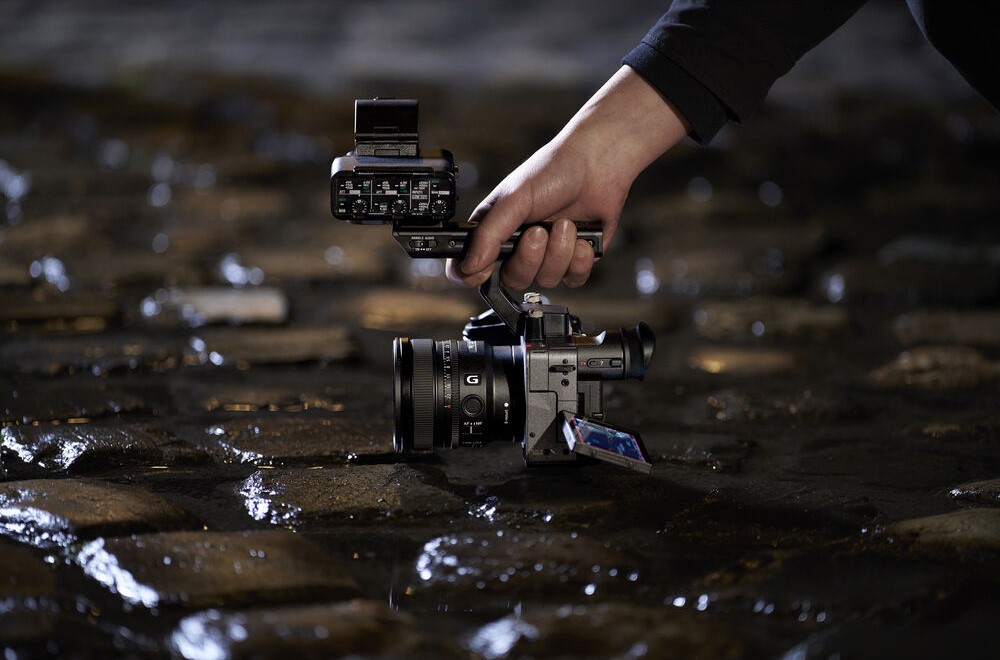 FX2 product release images.