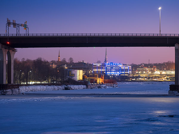 Fujinon GF 100-200mm f/5.6 R LM OIS WR Review: Field Test -- Gallery Image