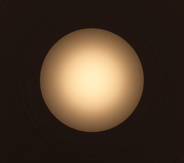 Sony 100mm f/2.8 STF - product shot