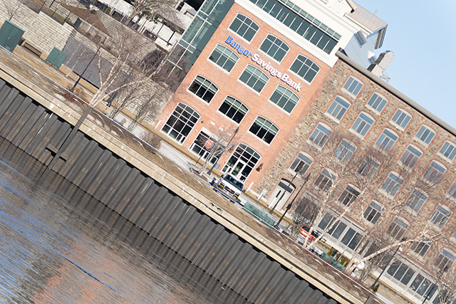 Tamron 18-300mm F3.5-6.3 VC VXD Review -- Gallery Image