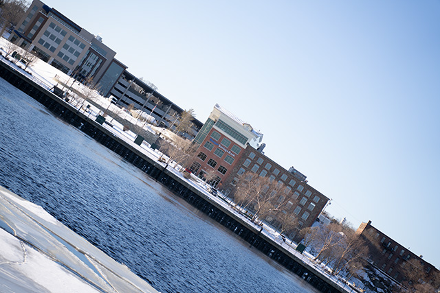 Tamron 28-75mm F2.8 Di III VXD Review -- Gallery Image